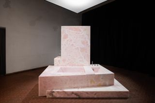 ‘Monumental Wonders’ pink marble tub by Sabine Marcelis for Solid Nature