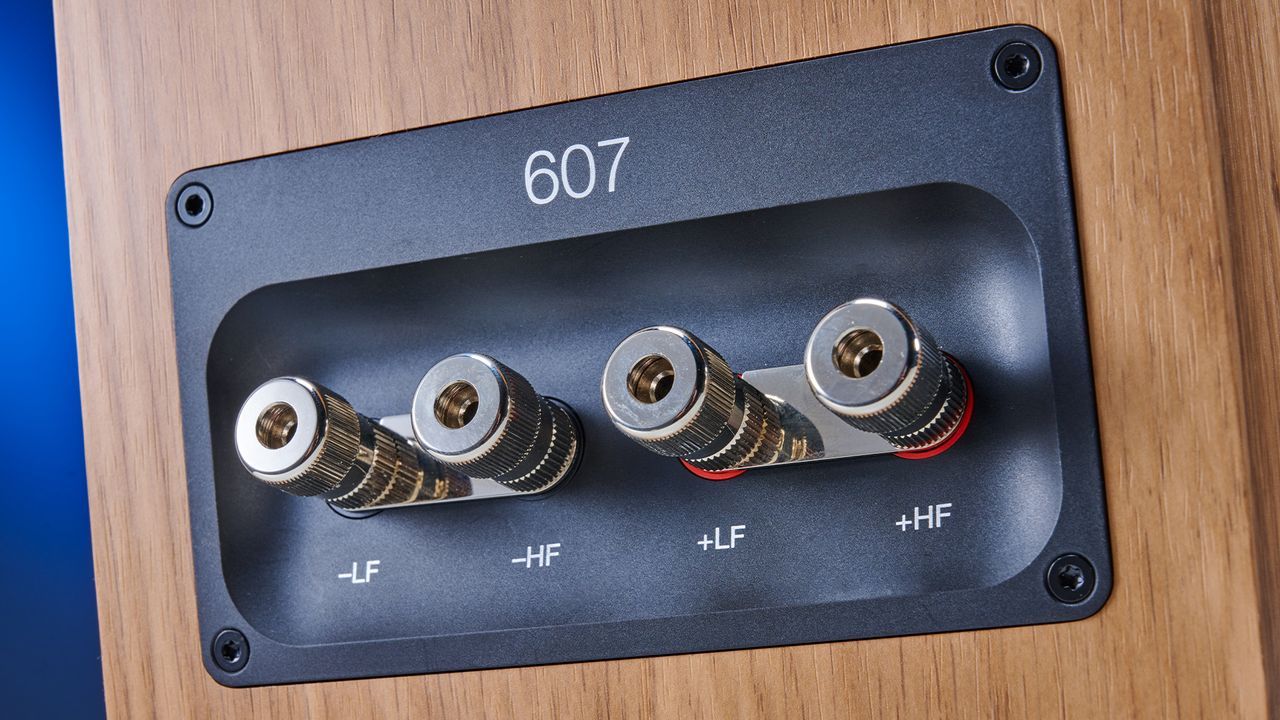 Standmount speakers: Bowers &amp; Wilkins 607 S3