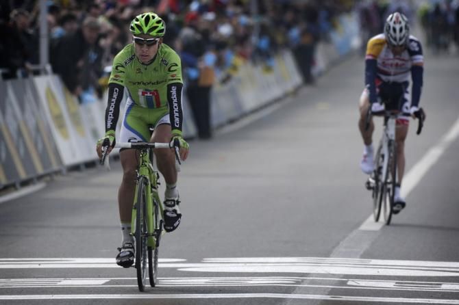 Peter Sagan (Cannondale) outsprinted Jurgen Roelandts (Lotto Belisol) for second place, 1:26 behind Cancellara.