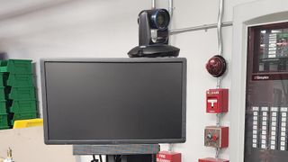 AVer AI and PTZ cameras create an immersive, hybrid experience for in-person and online students at Seneca Polytechnic.