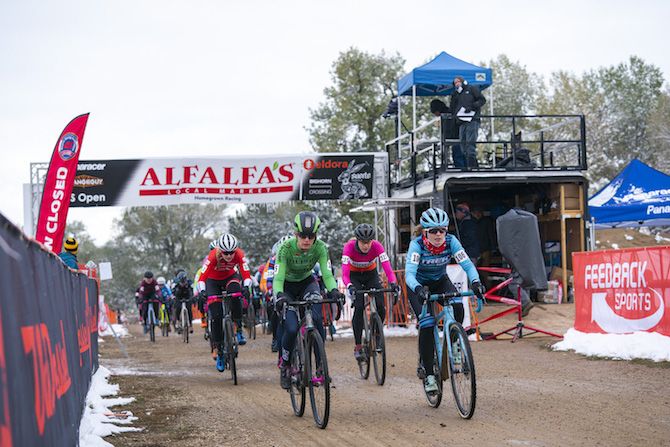 The start of the women's race on the second day of the 2018 US Open of Cyclocross