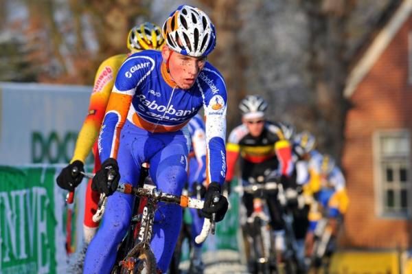 Gert-Jan Bosman (Rabobank - Giant Off Road Team) on the front.