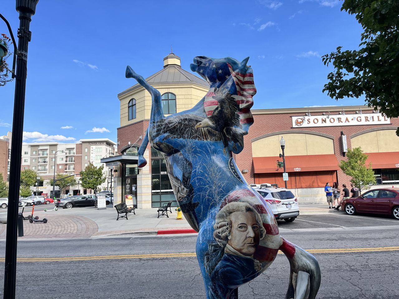 photo of a horse statue in the vibrant photographic style