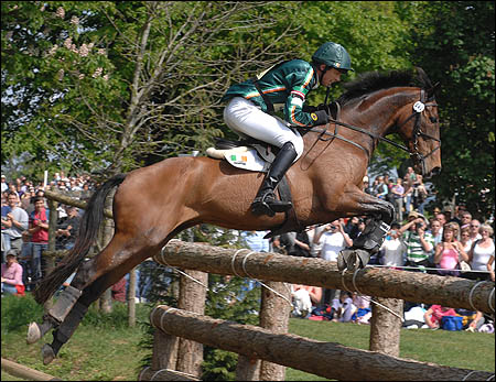 Jonty Evans riding Cregwarrior