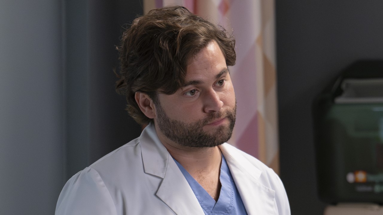 I Have A Theory About Jake Borelli’s Exit From Grey’s Anatomy, And It Involves That Wild Promo For The Next Episode