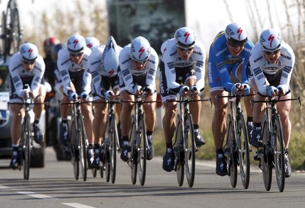 Swedish champ Gustav Larsson is easy to spot in the Saxo Bank Sungard team