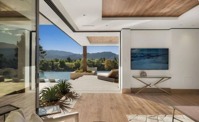 Tim Cook's stunning $10M California mansion is just as cool as you'd ...