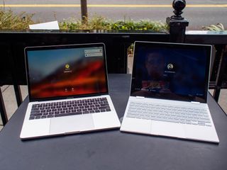 Macbook vs. Pixelbook