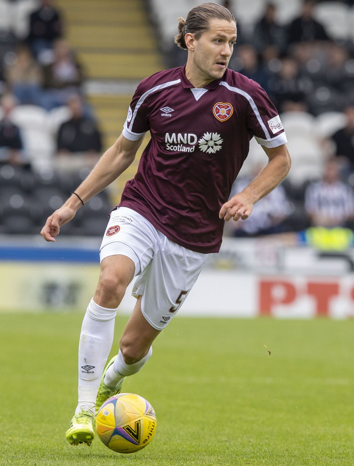 St Mirren v Heart of Midlothian – cinch Premiership – The SMiSA Stadium