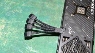 Igor'sLab Lays Out Issue With Melting NVIDIA 12VHPWR Adapter 