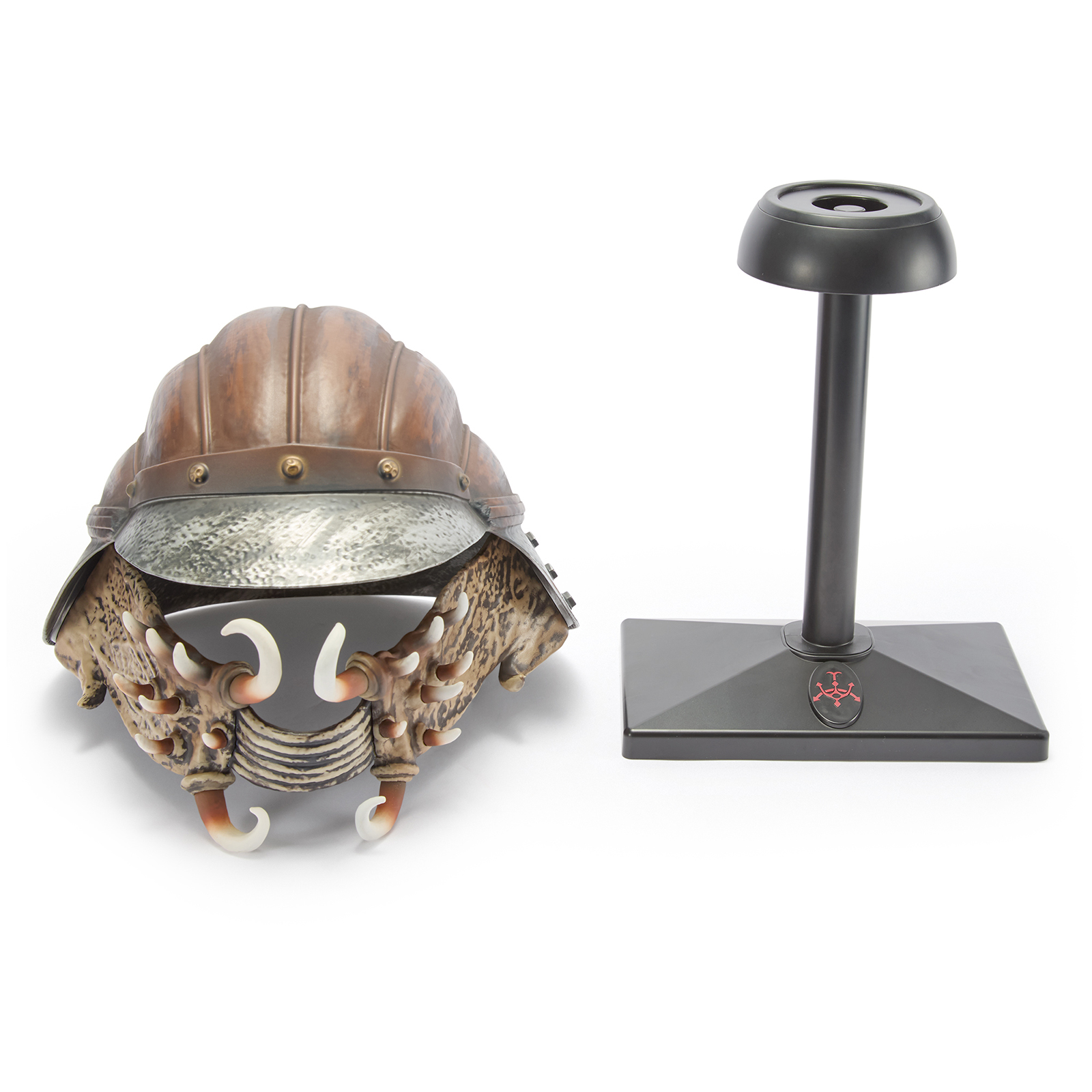 An image of the Lando Calrissian's Skiff Guard Helmet collectable next to its display stand