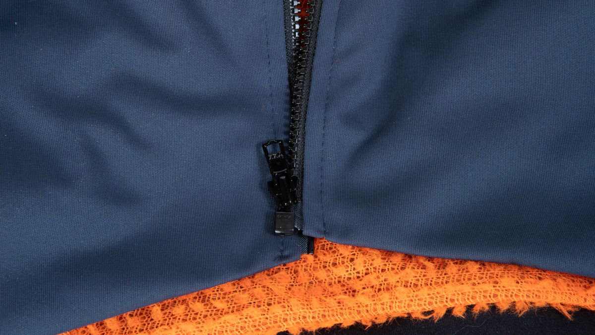 Sportful Supergiara jacket zipper