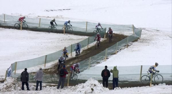 Racers are off and onto lap one