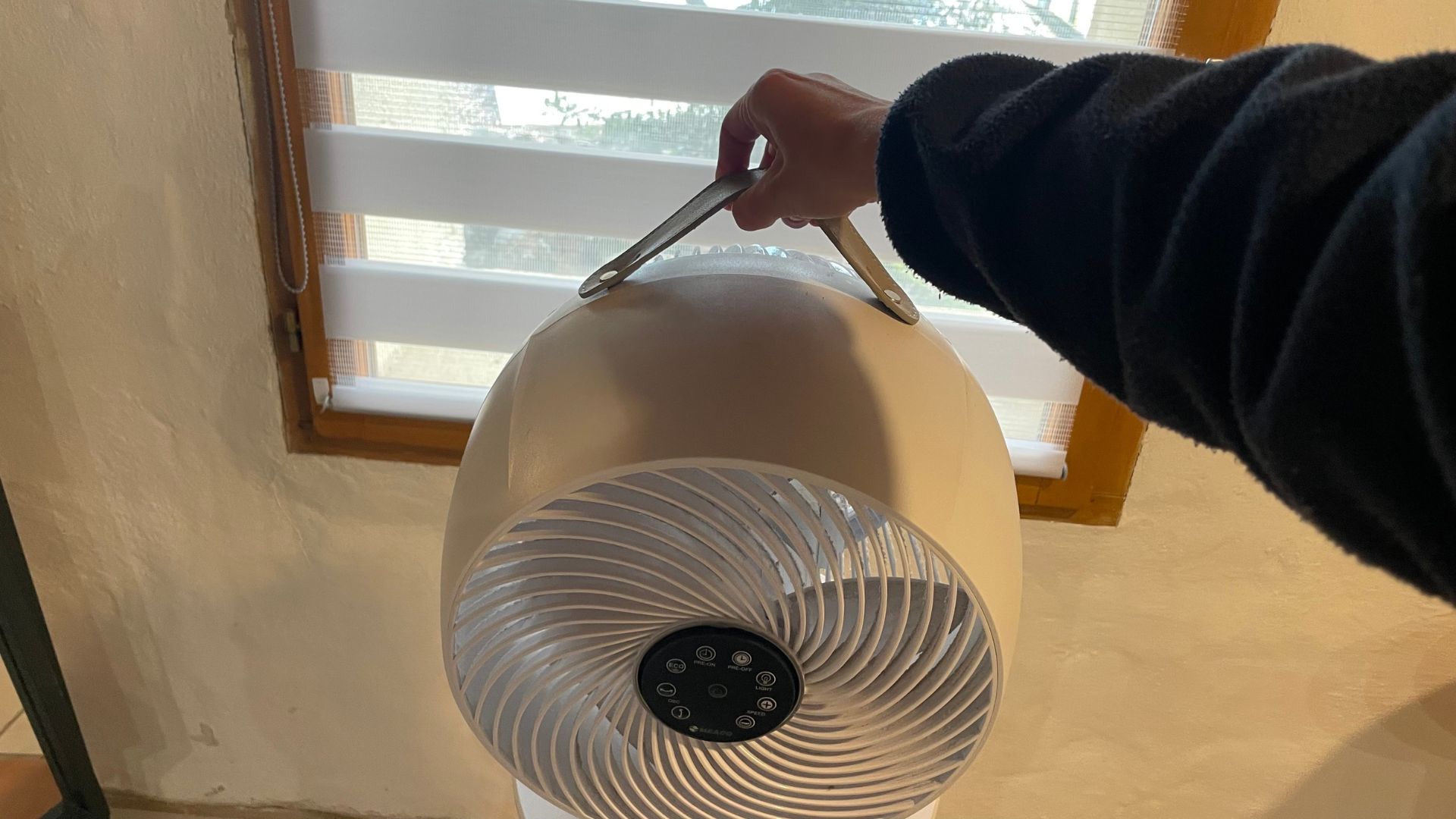 Testing the MeacoFan 1056 Air Circulator Fan