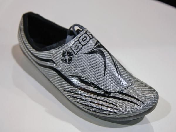 The Bont Zero is the company's lightest shoe with a minimal all-composite shell and full laces.