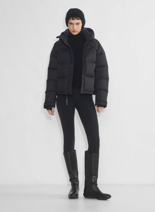 Aritzia, The Super Puff Shorty