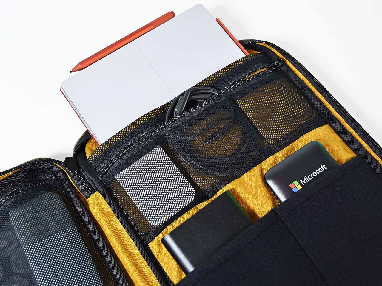 Waterfield Designs Tech Folio Plus