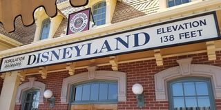 Disneyland Railroad sign