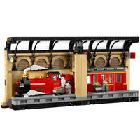 Book Nook: Hogwarts Express | View at Lego-Price: - Ages: - Pieces: - Minifigures: - Item Number: 
