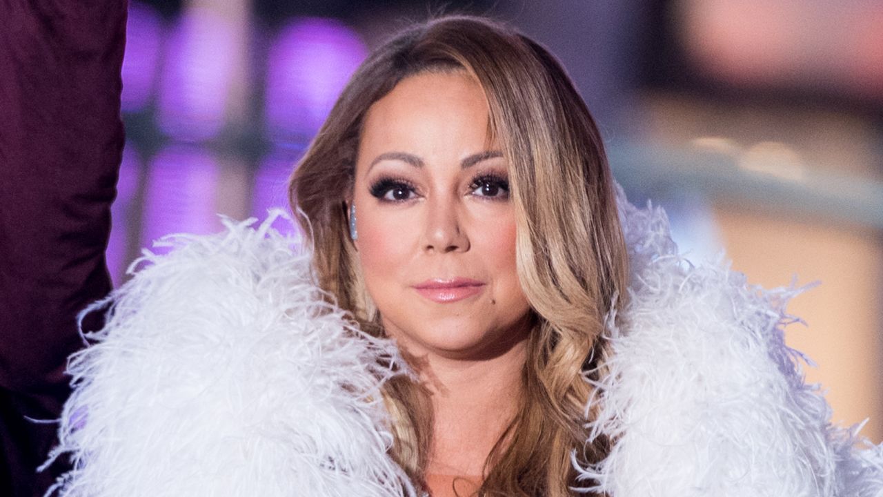 Mariah Carey Mourns Mother and Sister, Who Died on Same Day Marie Claire