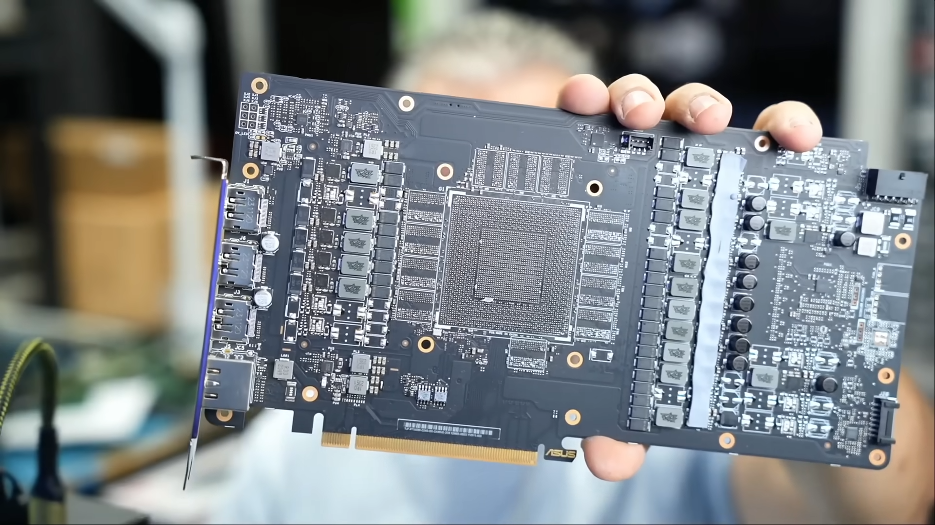 Asus TUF RTX 4090 with no core or VRAM
