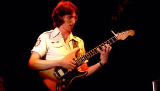 Allan Holdsworth performs in Chicago on September 14, 1983