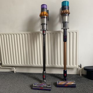 Testing the Dyson V15 Detect Submarine at home