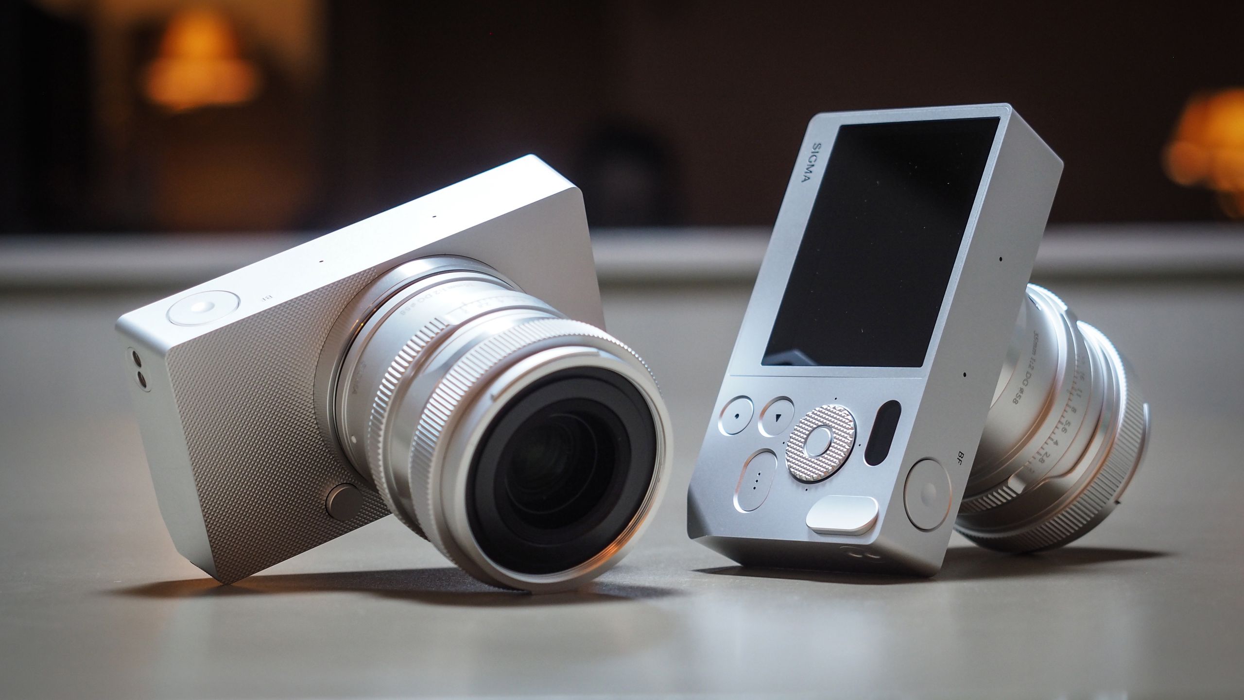 Retro and minimalist mirrorless designs are all the rage – but what pro ...