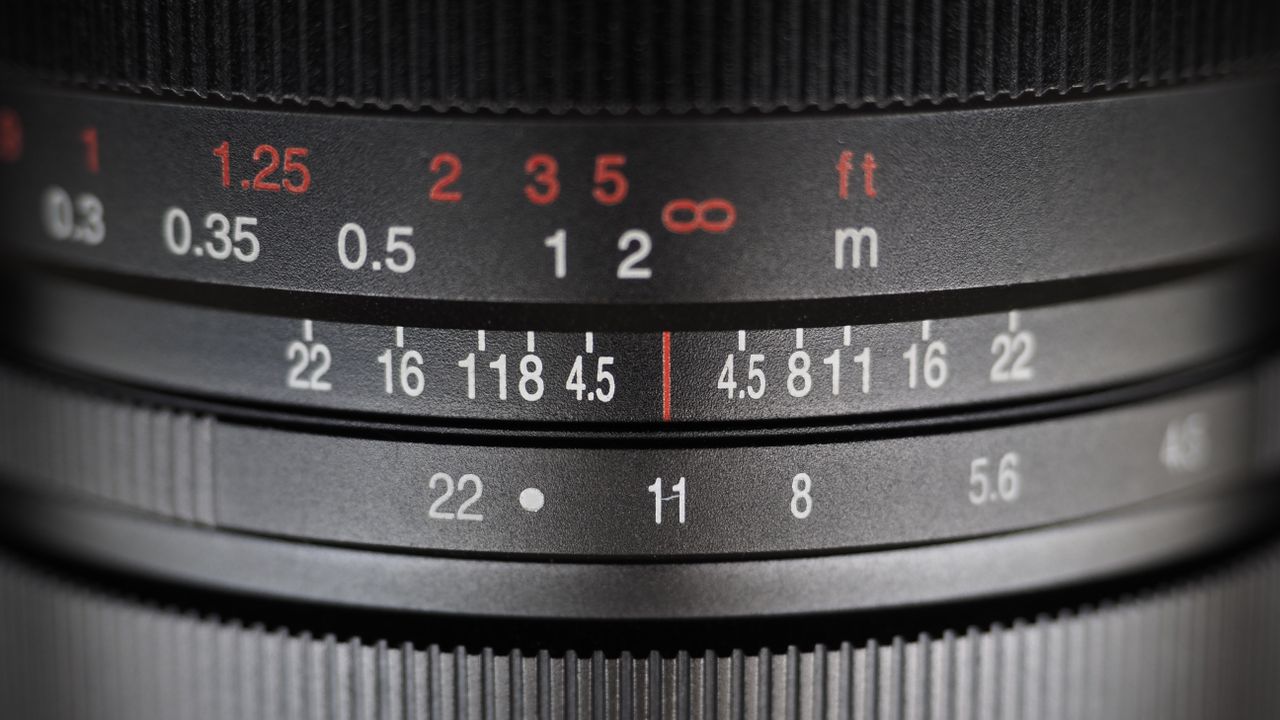 Laowa 15mm f/4.5 Zero-D Shift Lens