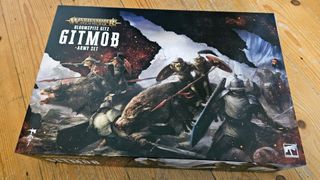 Gitmob Army Set box on a wooden table