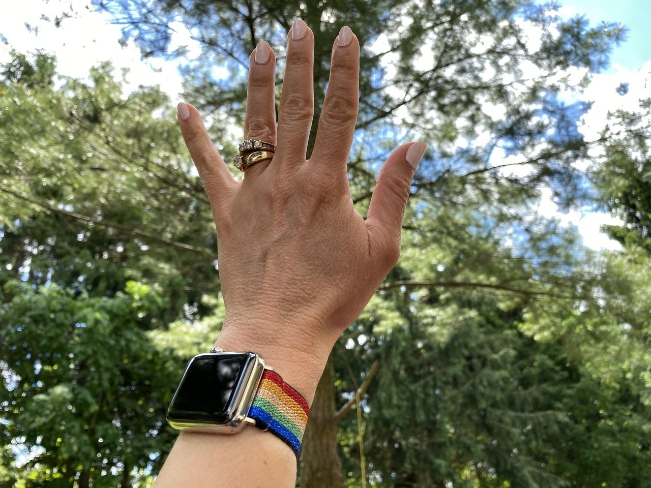 TOYOUTHS Elastic Apple Watch Rainbow band