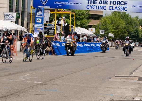 The breakaway is about to lap the field.