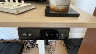 VonHaus Standing Desk review