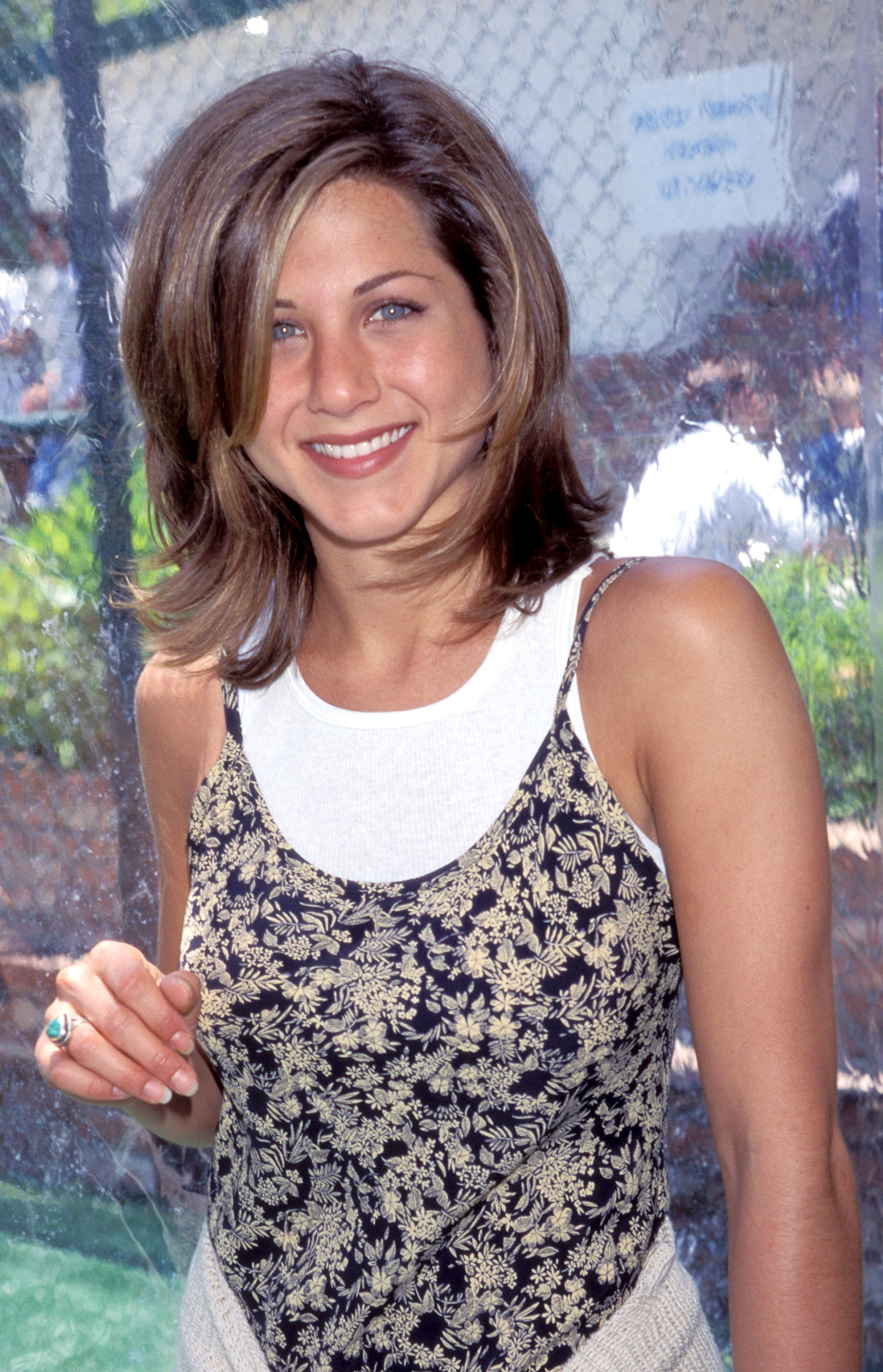 Jennifer Aniston in 1995 with 