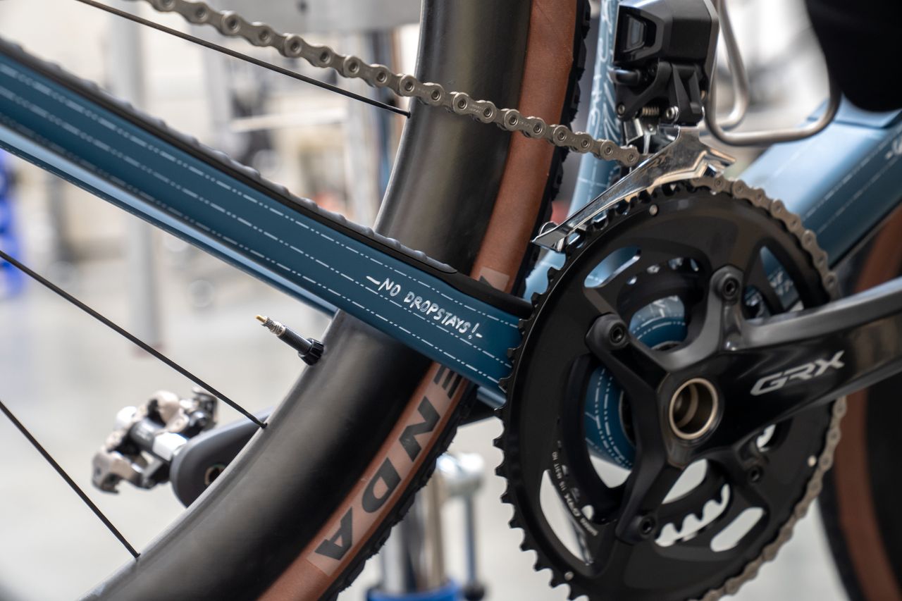 Alexey Vermeulen's custom Enve MOG