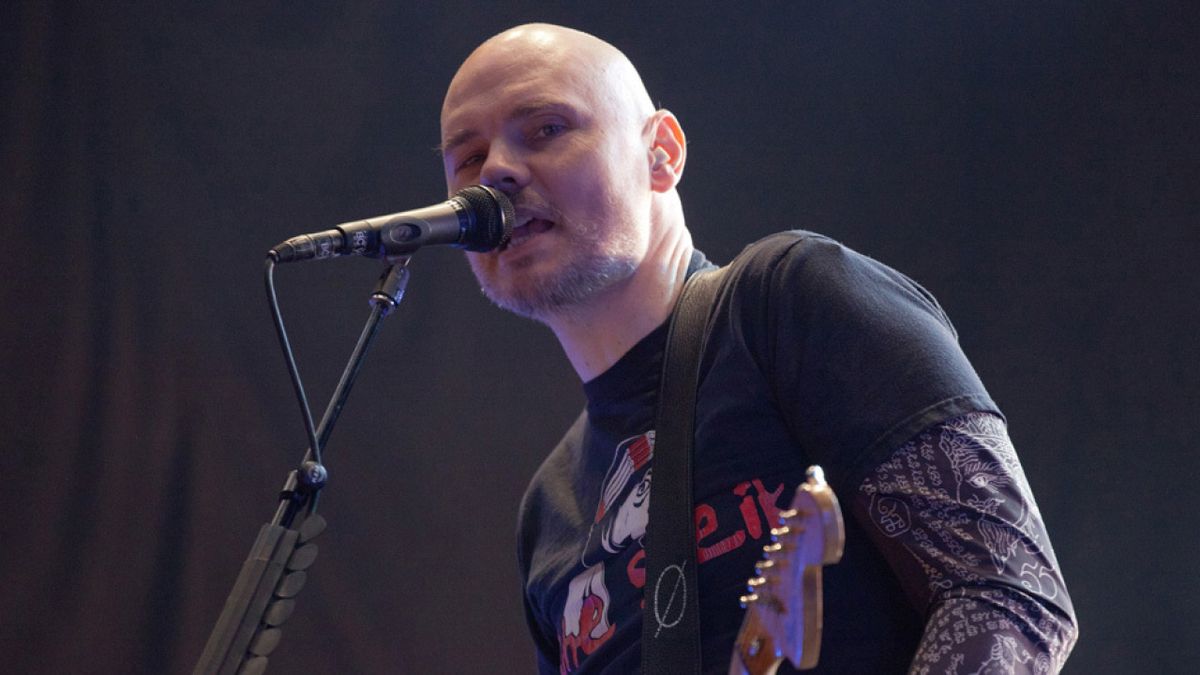 Corgan plans early demo raid | Louder