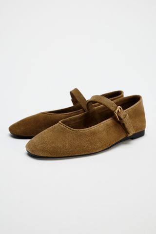 9JFBYTddqTfyZtKijnWPAV-320-80 12 شراء Zara New in Zara الذي سيتم بيعه أولاً