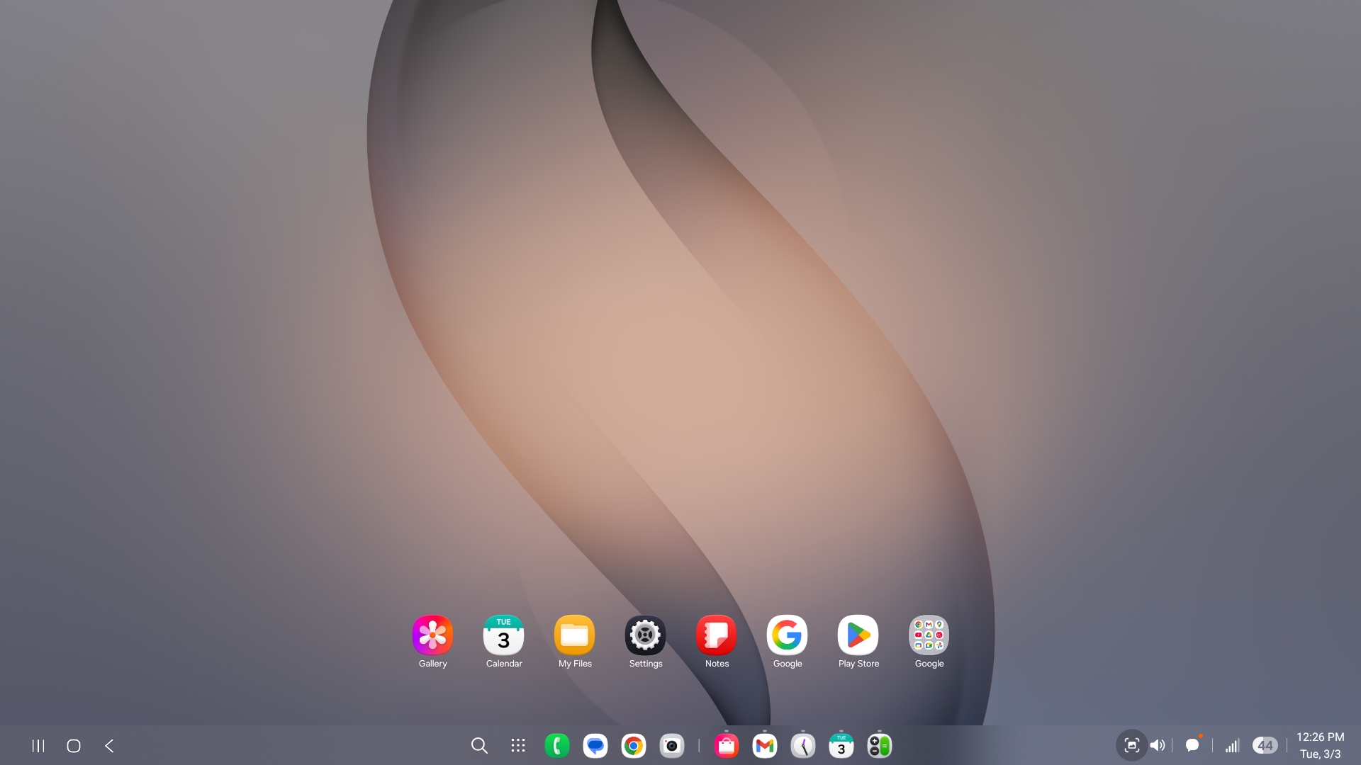 Screen shots of Samsung DeX on Galaxy S26.