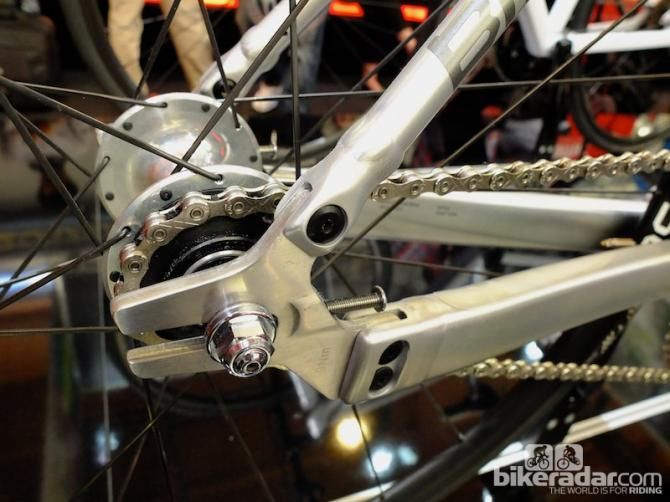 The stainless steel dropouts are bolted to the aluminium frame as welding isn't possible