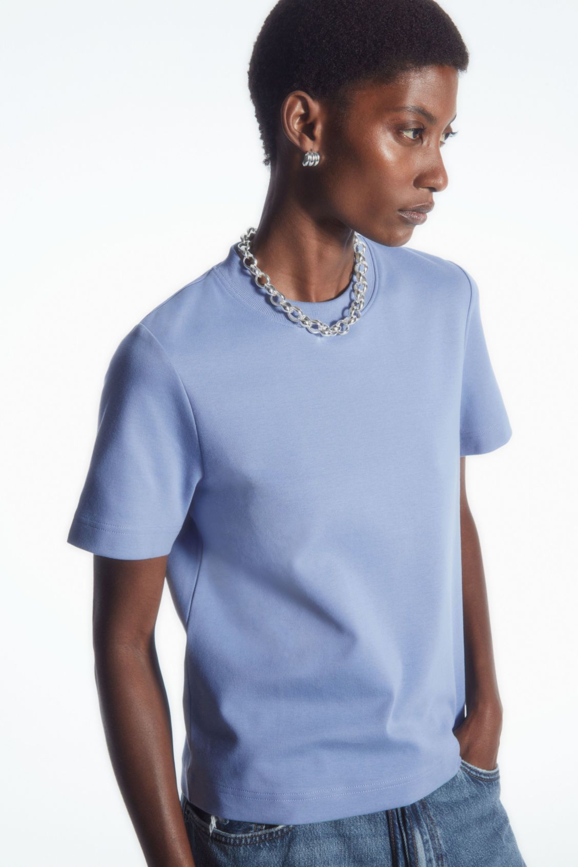 THE CLEAN CUT T-SHIRT