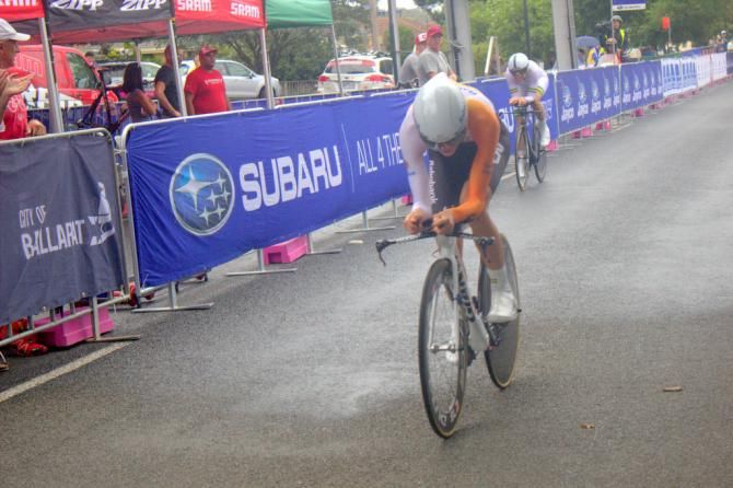 Shara Gillow catches Bridie O'Donnell in the final 50 metres to claim her fourth national time trial title