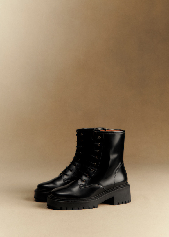 Ashley Ankle Boots - Glossy Black - Bovine Leather - S&amp;eacute;zane