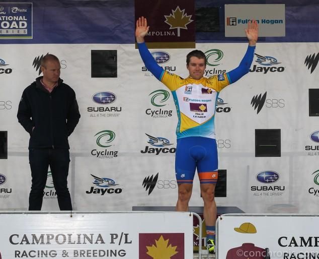Brenton Jones (Avanti) in the race leader's jersey