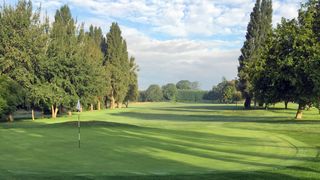 Oxford Golf Club - Hole 1