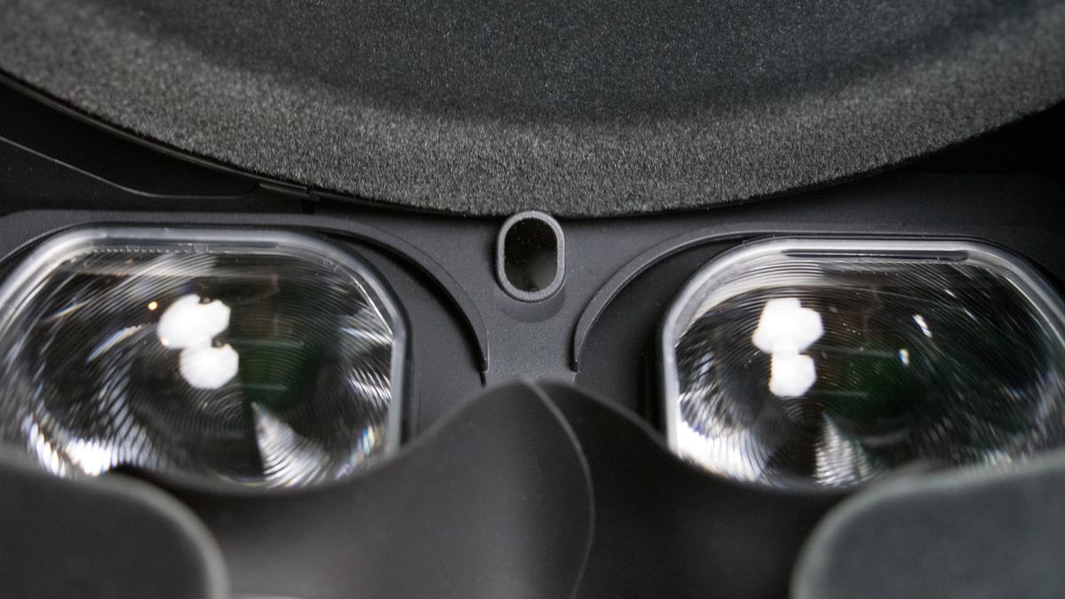 HTC Vive Pro 2