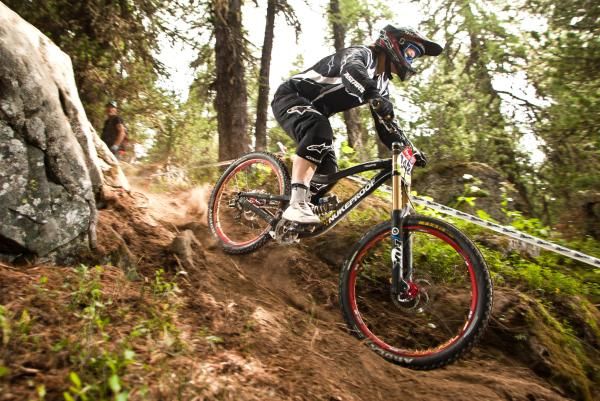 Miriam Ruchti races in Pila Gressen, Italy