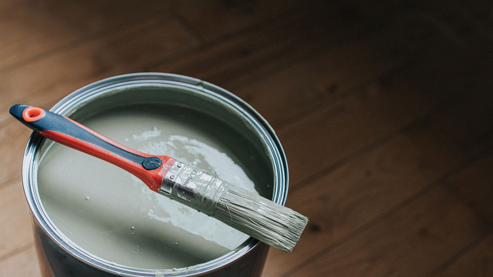 Can you paint laminate flooring for a quick home update? Homebuilding