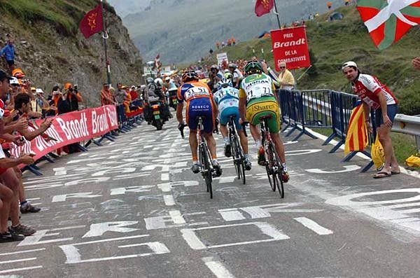 Landis sits at the back of the group