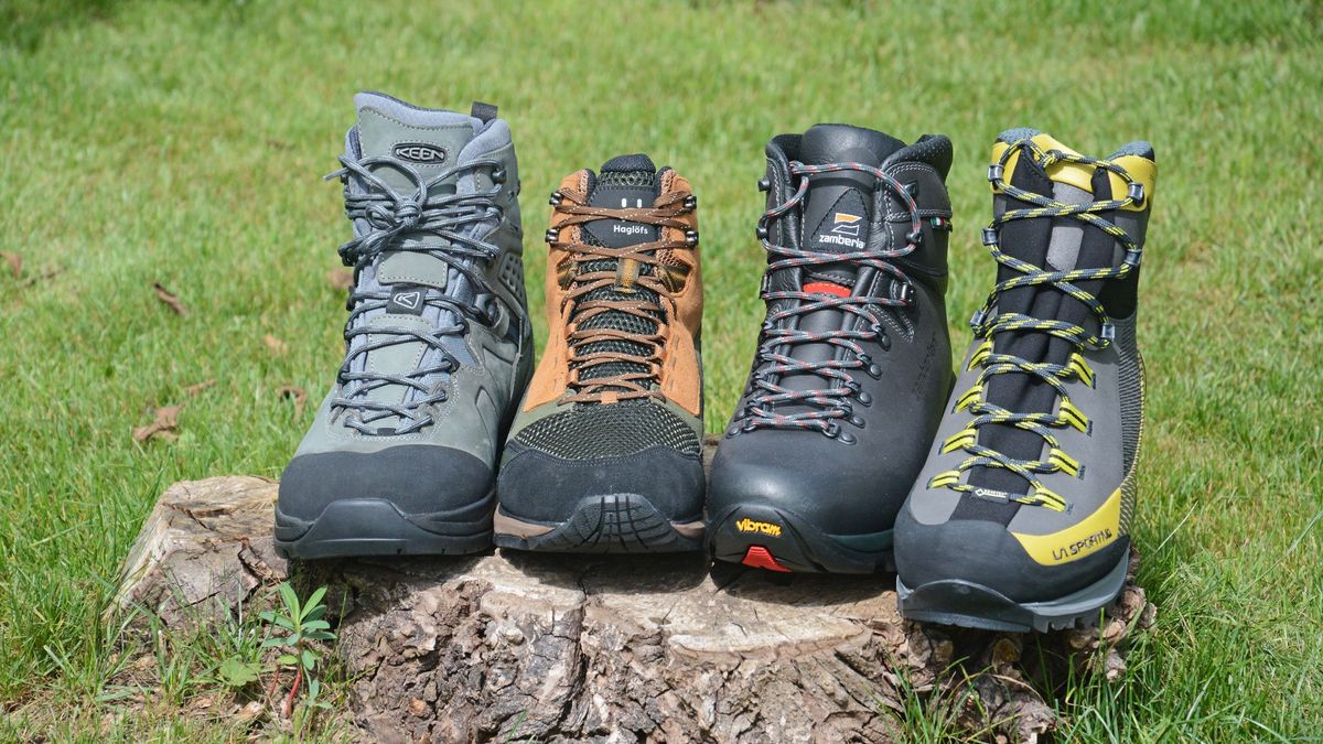 How to choose a pair of hiking boots: for challenging walks and epic ...