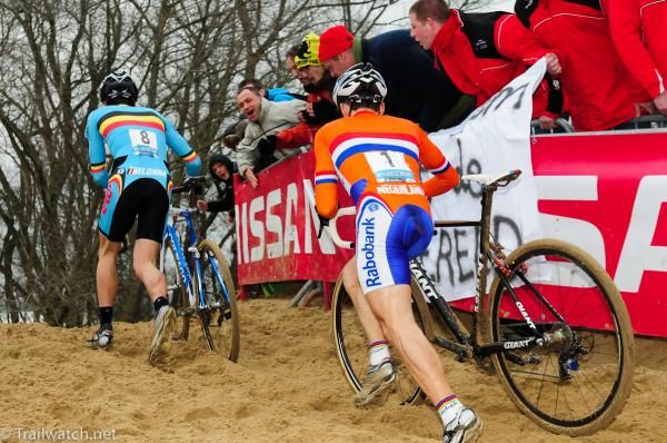 Lars Van Der Haar (Netherlands) chasing Bosmans